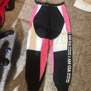 Iamgia pants never worn